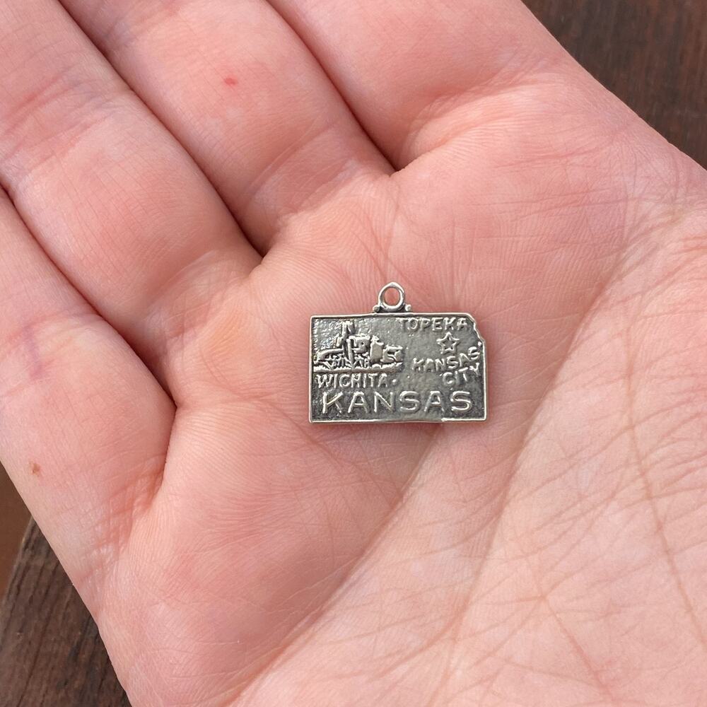 Vintage Bell Trading Post 925 Sterling Silver Kansas State Map Pendant Charm